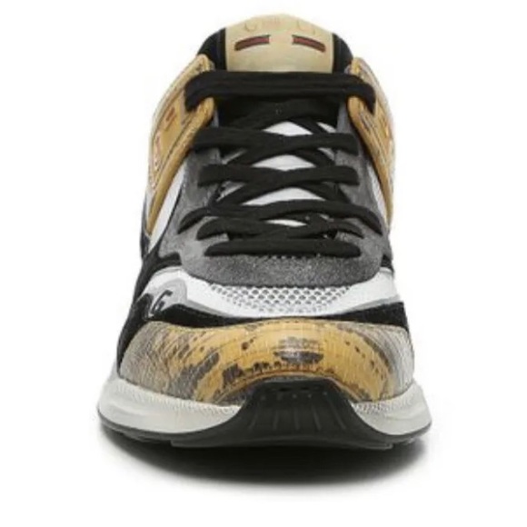 Gucci Black Ultrapace Sneaker Size 7 NIB - Picture 3 of 8